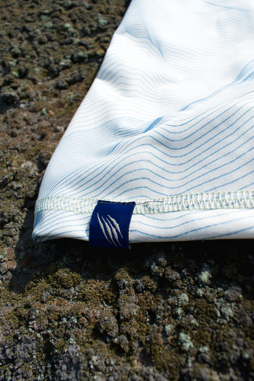 Cuellera UV - Stripes Hills