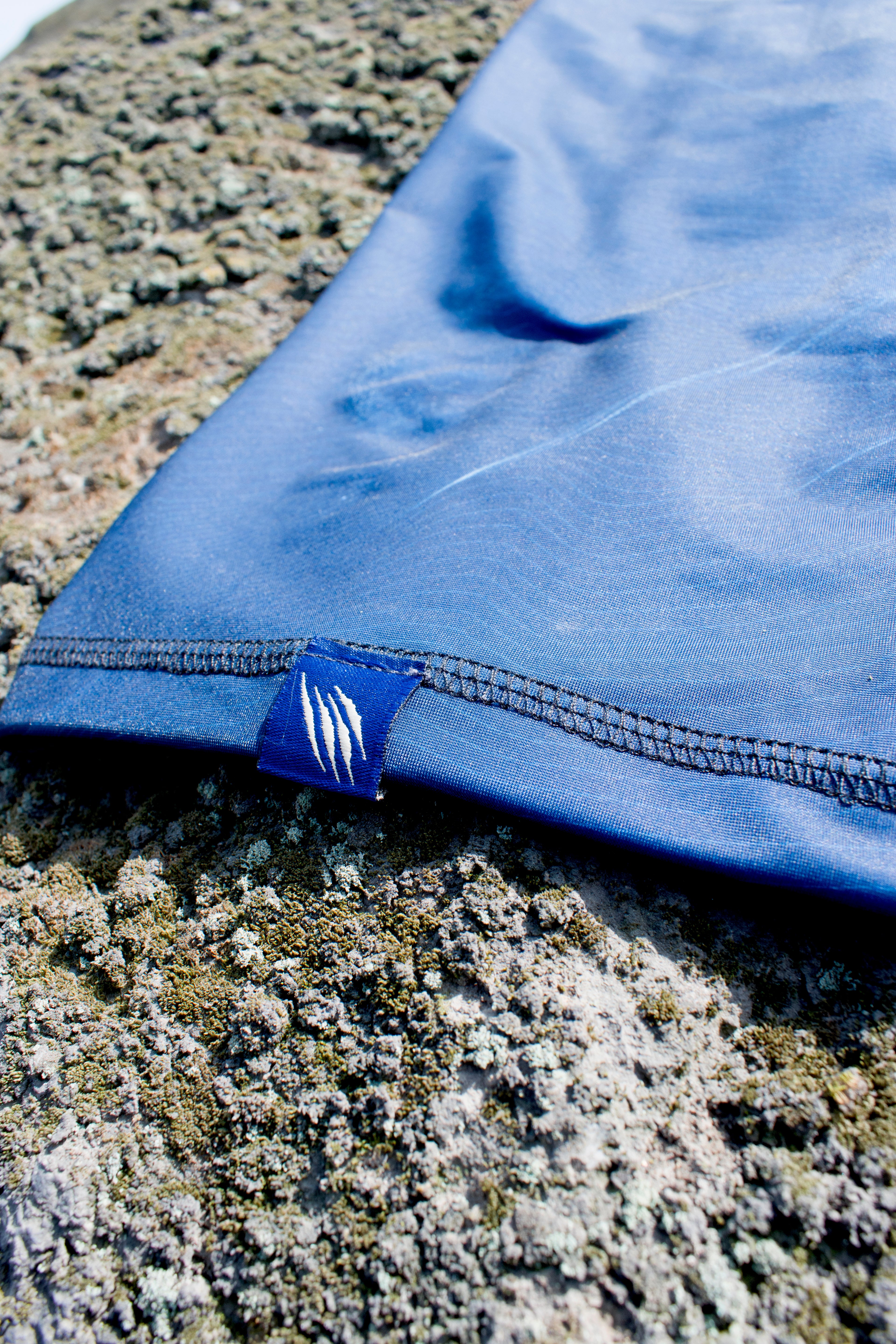 Cuellera UV - Stripes Hills Blue